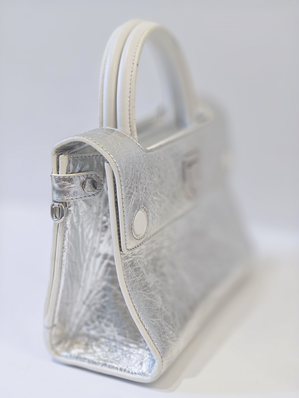 Christian Dior Silver Crinkle Leather Mini Diorever Bag - Picture 3 of 12